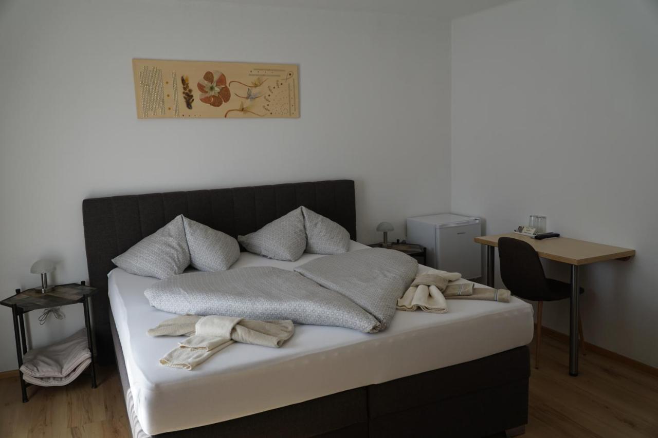Pension-Ferienwohnung Rotar ฟาคอัมซี ภายนอก รูปภาพ