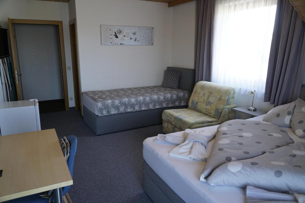 Pension-Ferienwohnung Rotar ฟาคอัมซี ภายนอก รูปภาพ