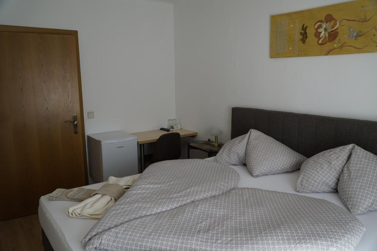 Pension-Ferienwohnung Rotar ฟาคอัมซี ภายนอก รูปภาพ