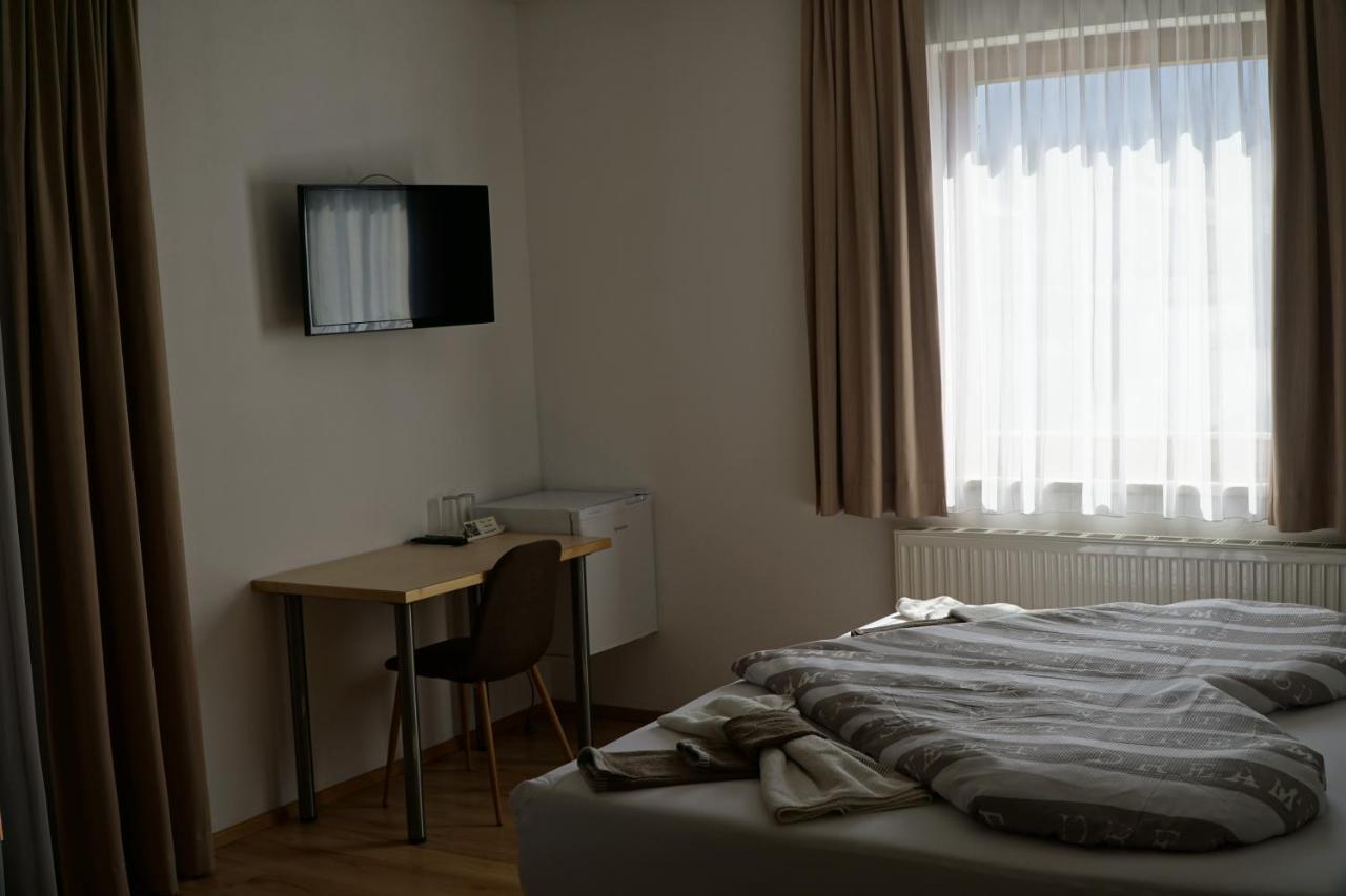 Pension-Ferienwohnung Rotar ฟาคอัมซี ภายนอก รูปภาพ