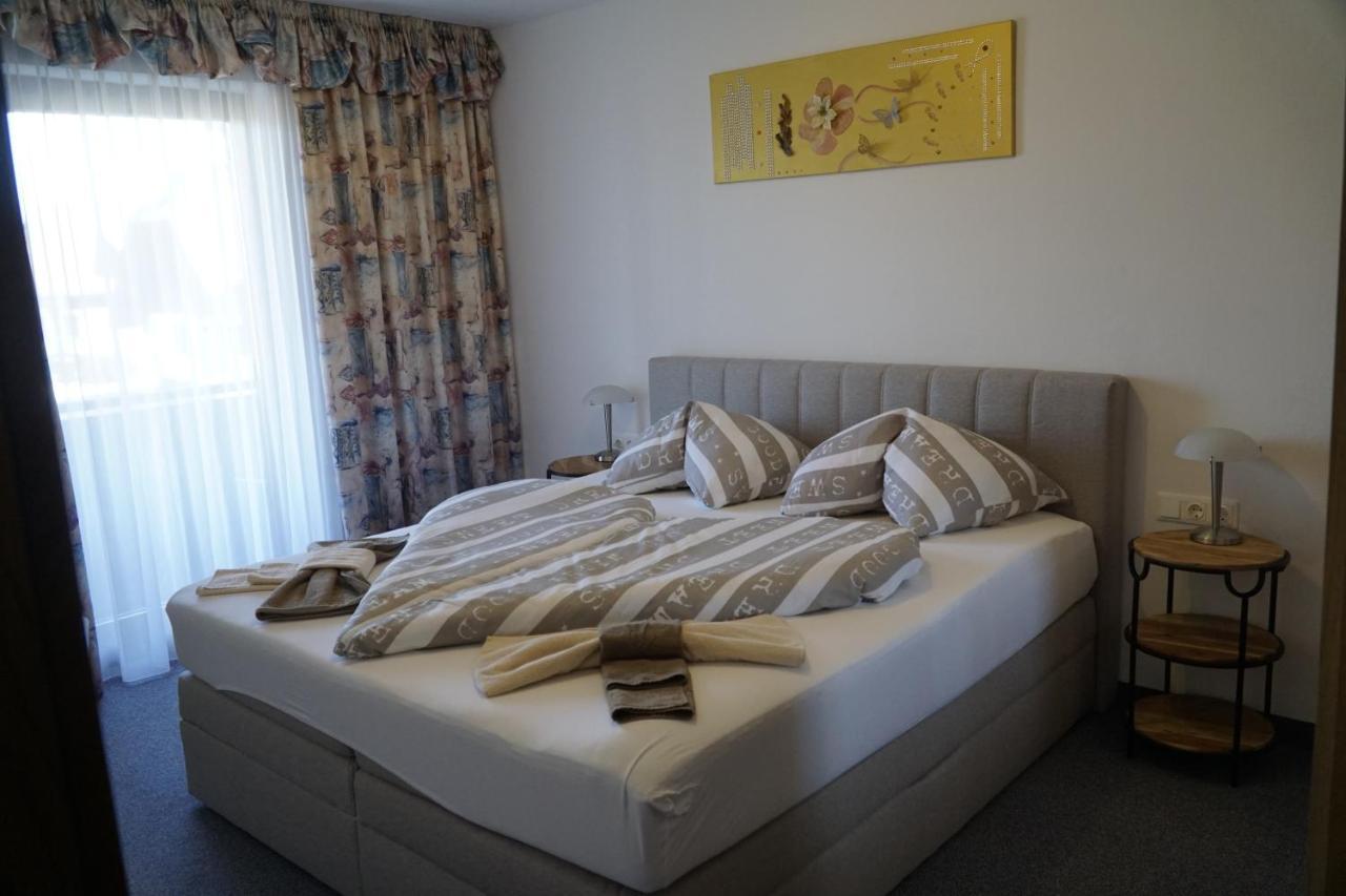 Pension-Ferienwohnung Rotar ฟาคอัมซี ภายนอก รูปภาพ