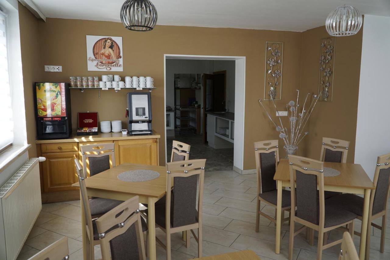 Pension-Ferienwohnung Rotar ฟาคอัมซี ภายนอก รูปภาพ
